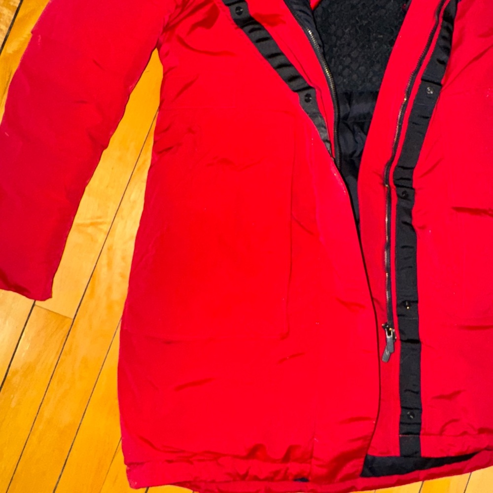 Lululemon winter warrior parka size 8 RED - Picture 3 of 10